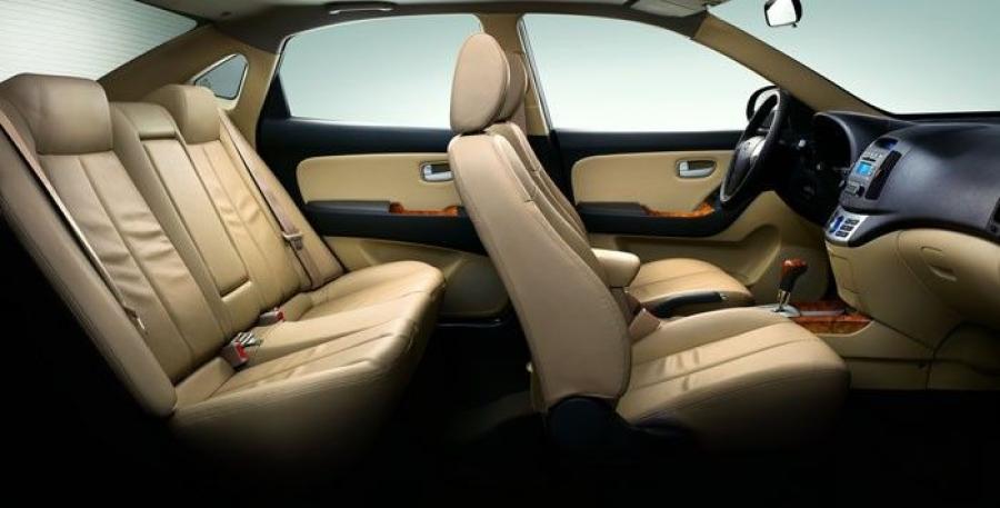  Hyundai Elantra 2009 года  (фото 5 из 8)